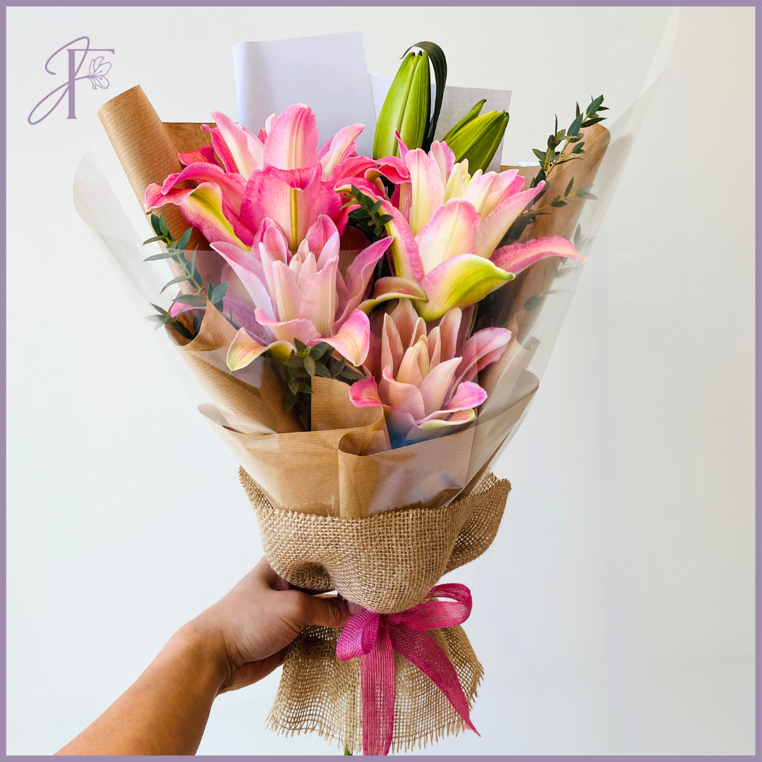 Blush Bloom - Flower Bouquet for Birthday, Anniversary, Gift, Thank you – flowers, delivered in Bahrain