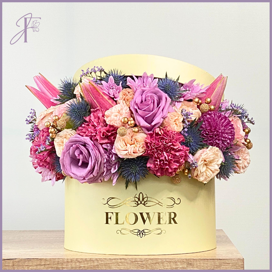 Sunlit Grace Box – flowers, delivered in Bahrain