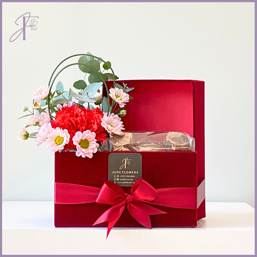 Elegant Red Velvet Gift Box – chocolate, delivered in Bahrain