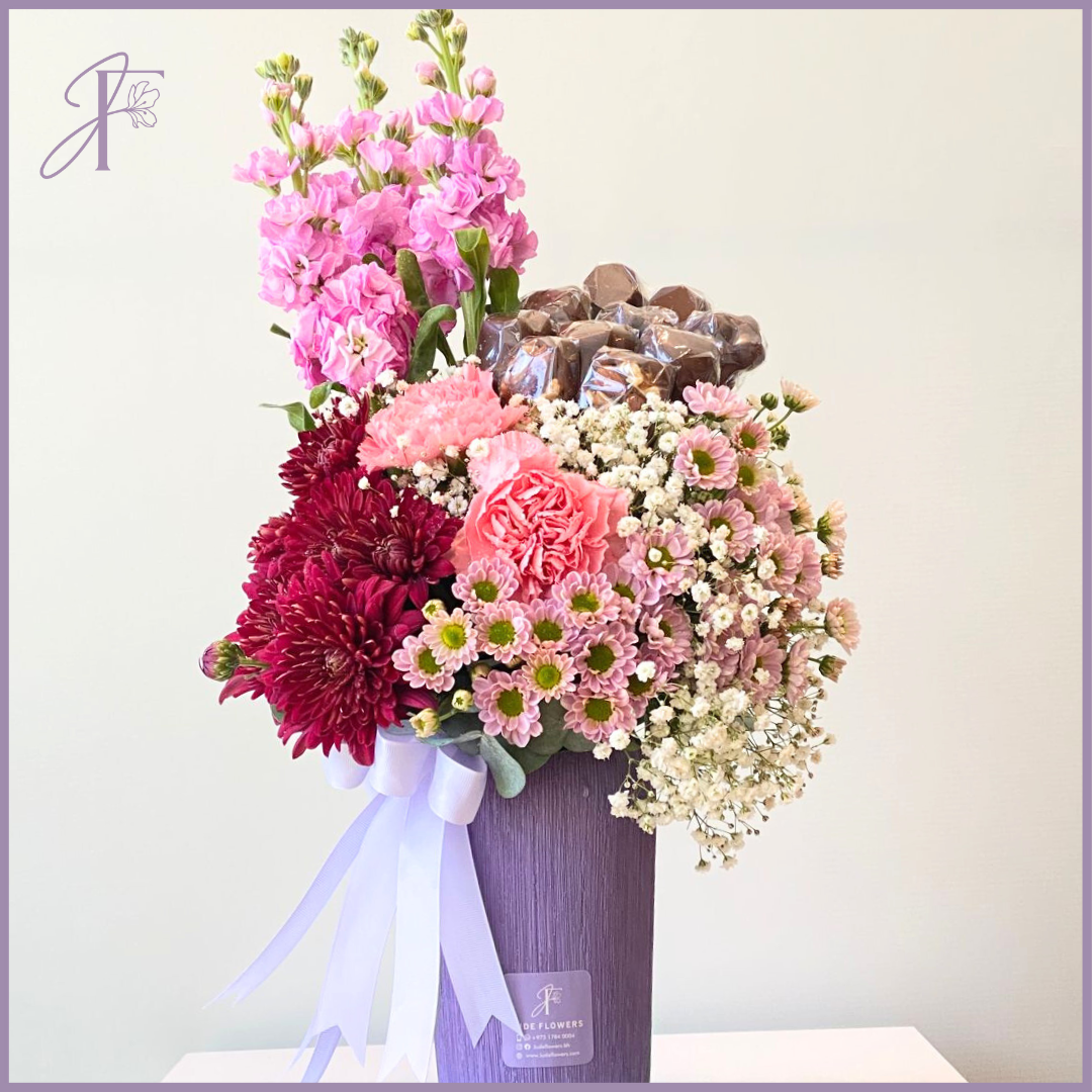 Violet Elegance – flowers, delivered in Bahrain
