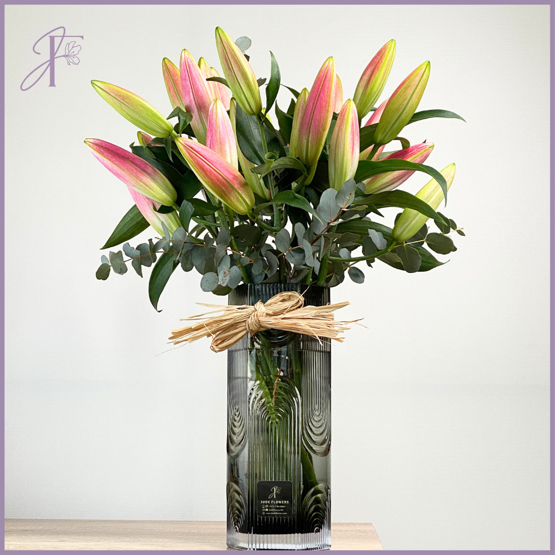 Lily Symphony – flowers, delivered in Bahrain