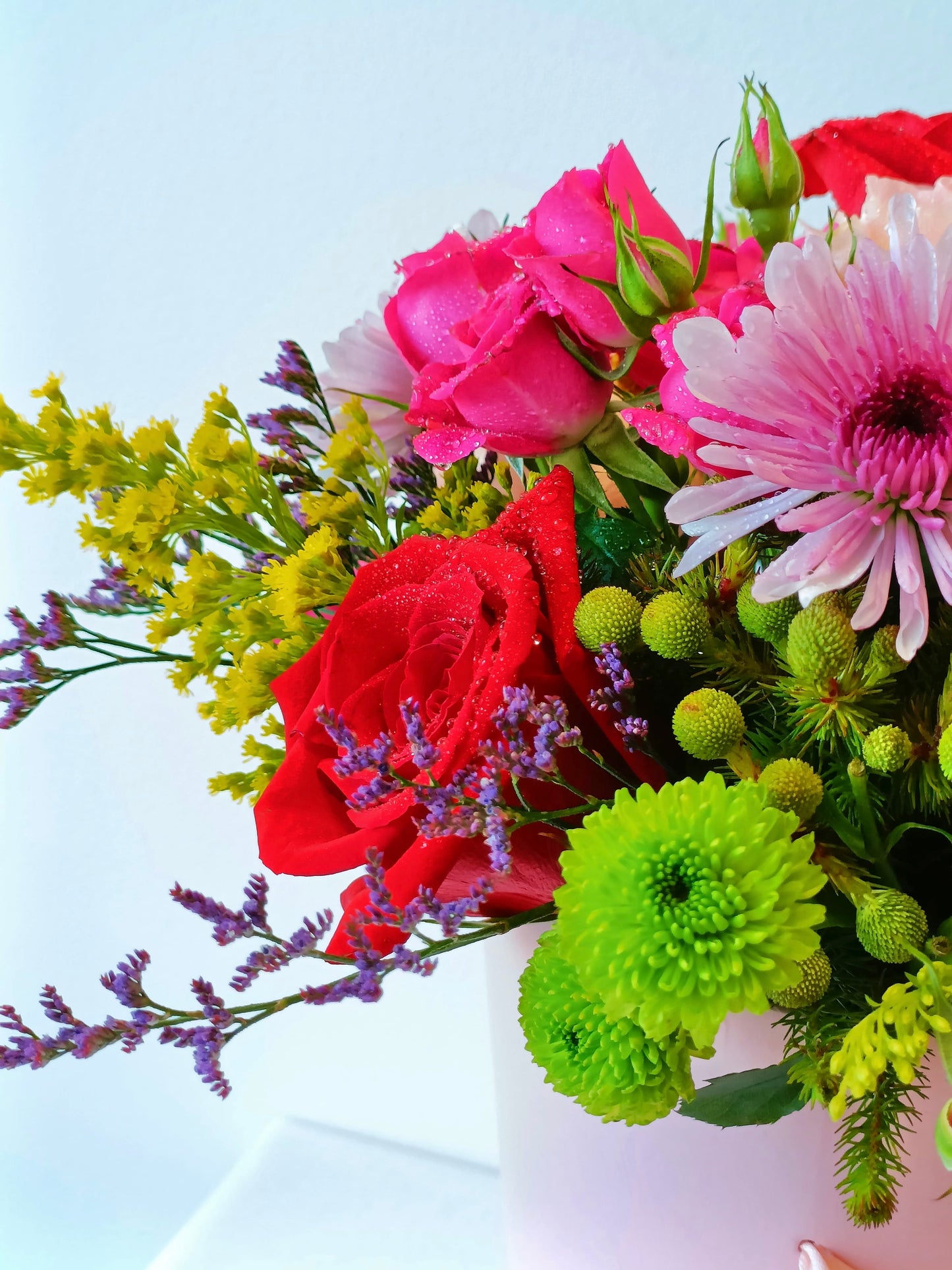 Flowers, delivered in Bahrain
