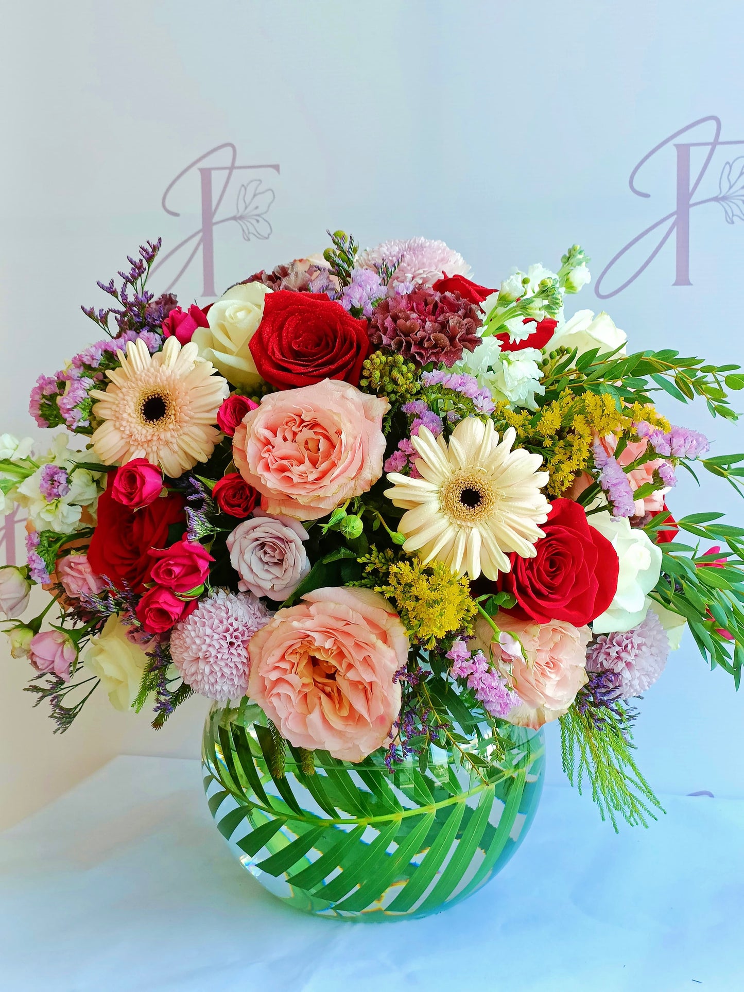 Imperial Rose Symphony – flowers, delivered in Bahrain