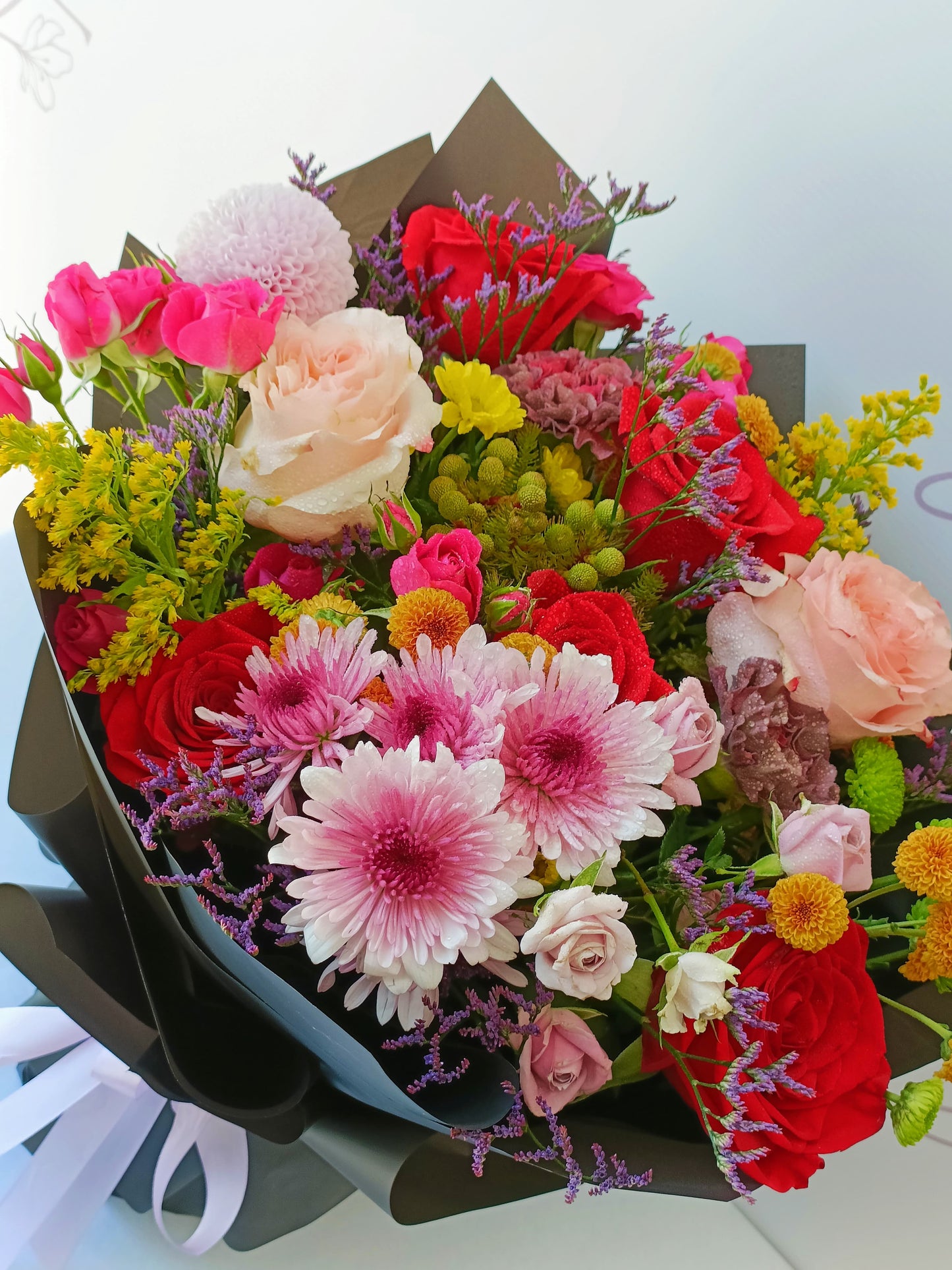 Flowers, delivered in Bahrain