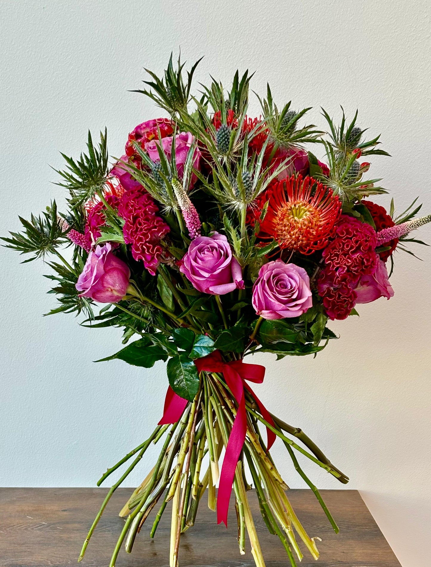 Midnight Blossom – flowers, delivered in Bahrain