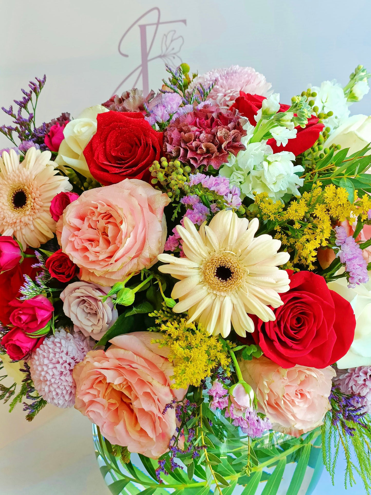Flowers, delivered in Bahrain
