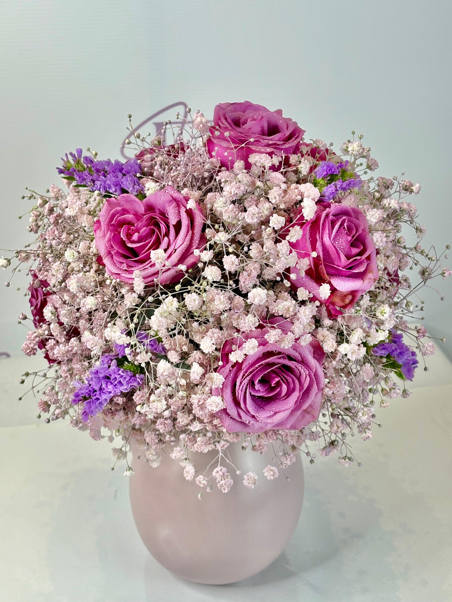 Flowers, delivered in Bahrain