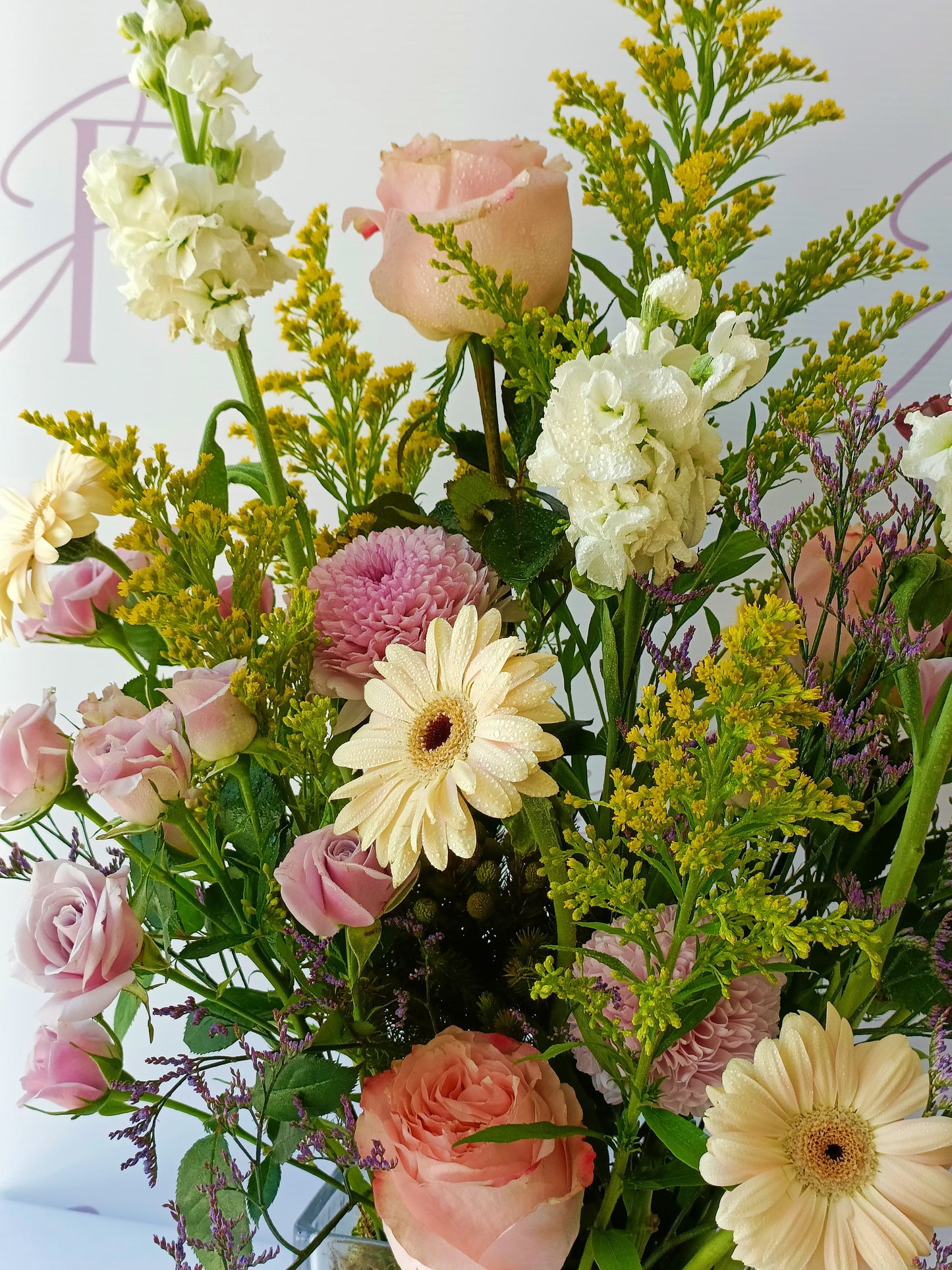 Sweet Delight – flowers, delivered in Bahrain