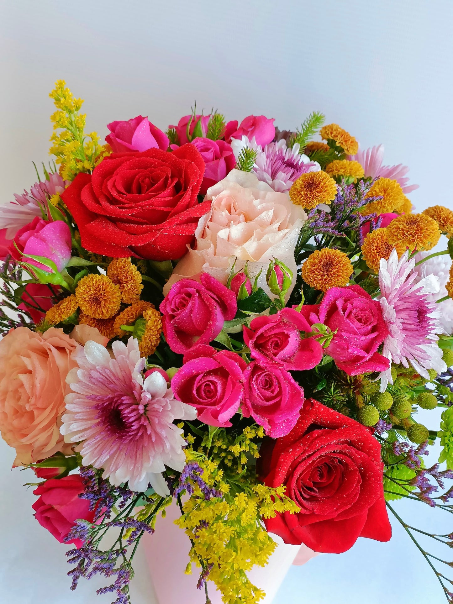 Flowers, delivered in Bahrain