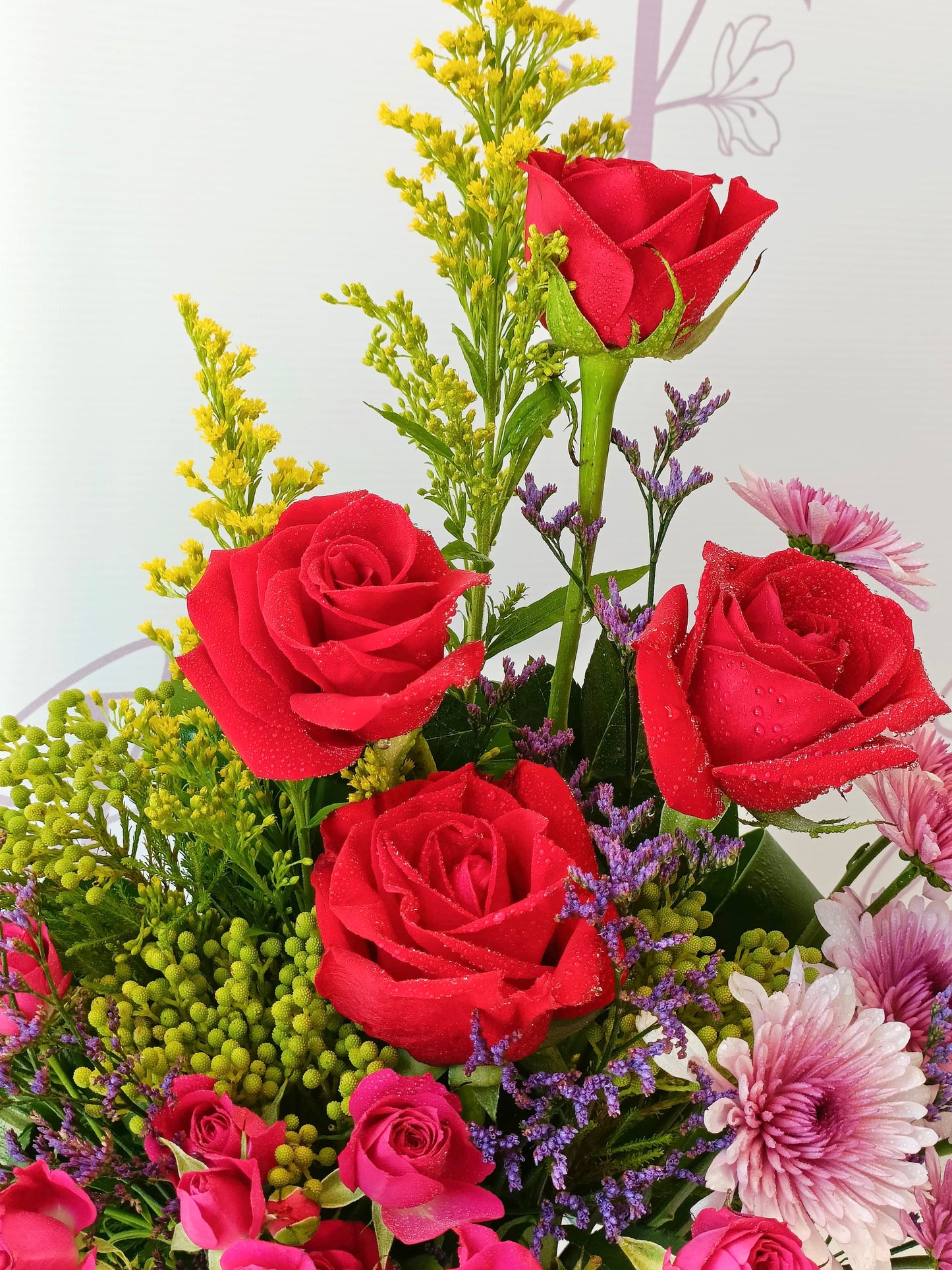 Flowers, delivered in Bahrain
