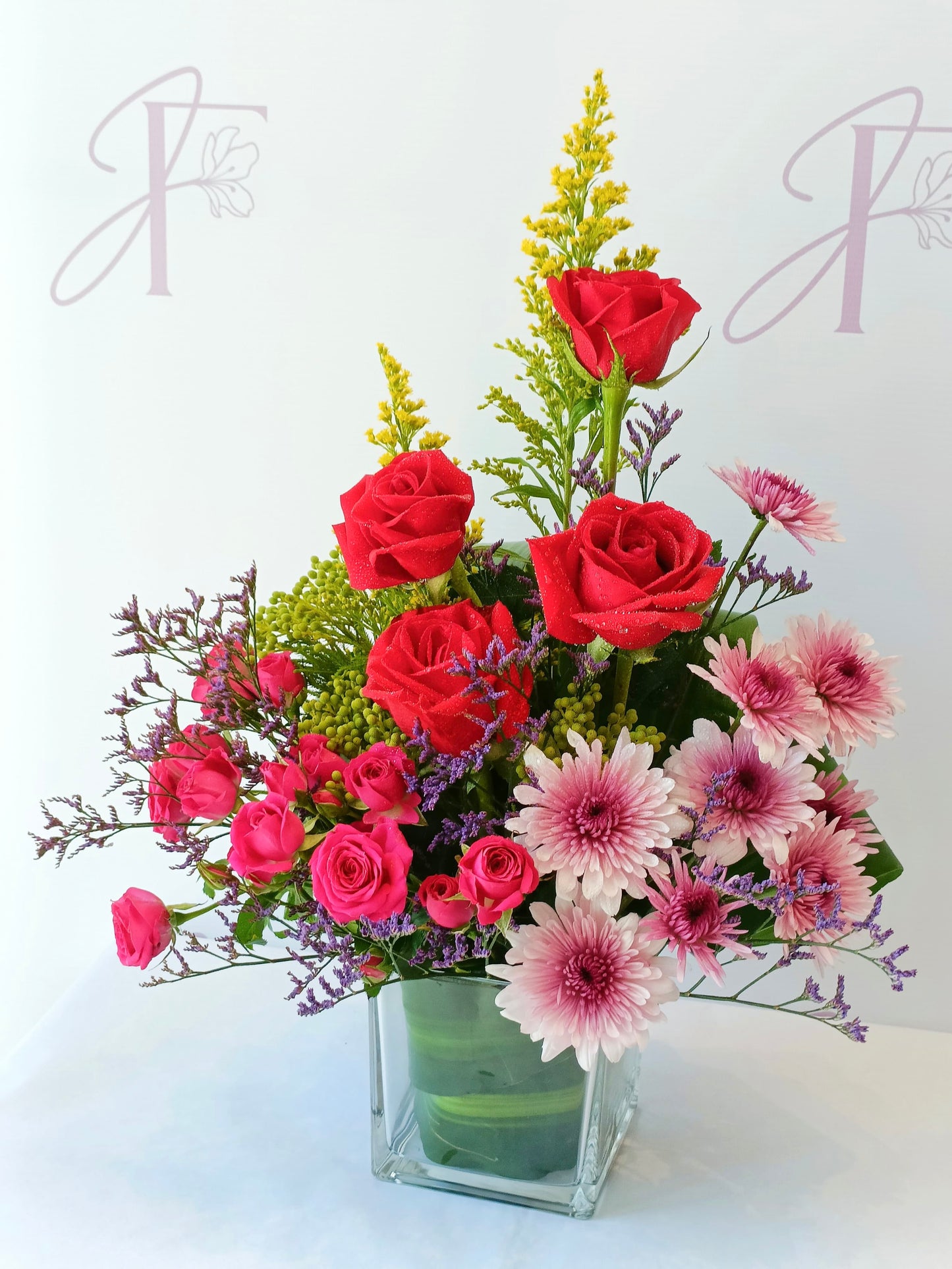 Flowers, delivered in Bahrain