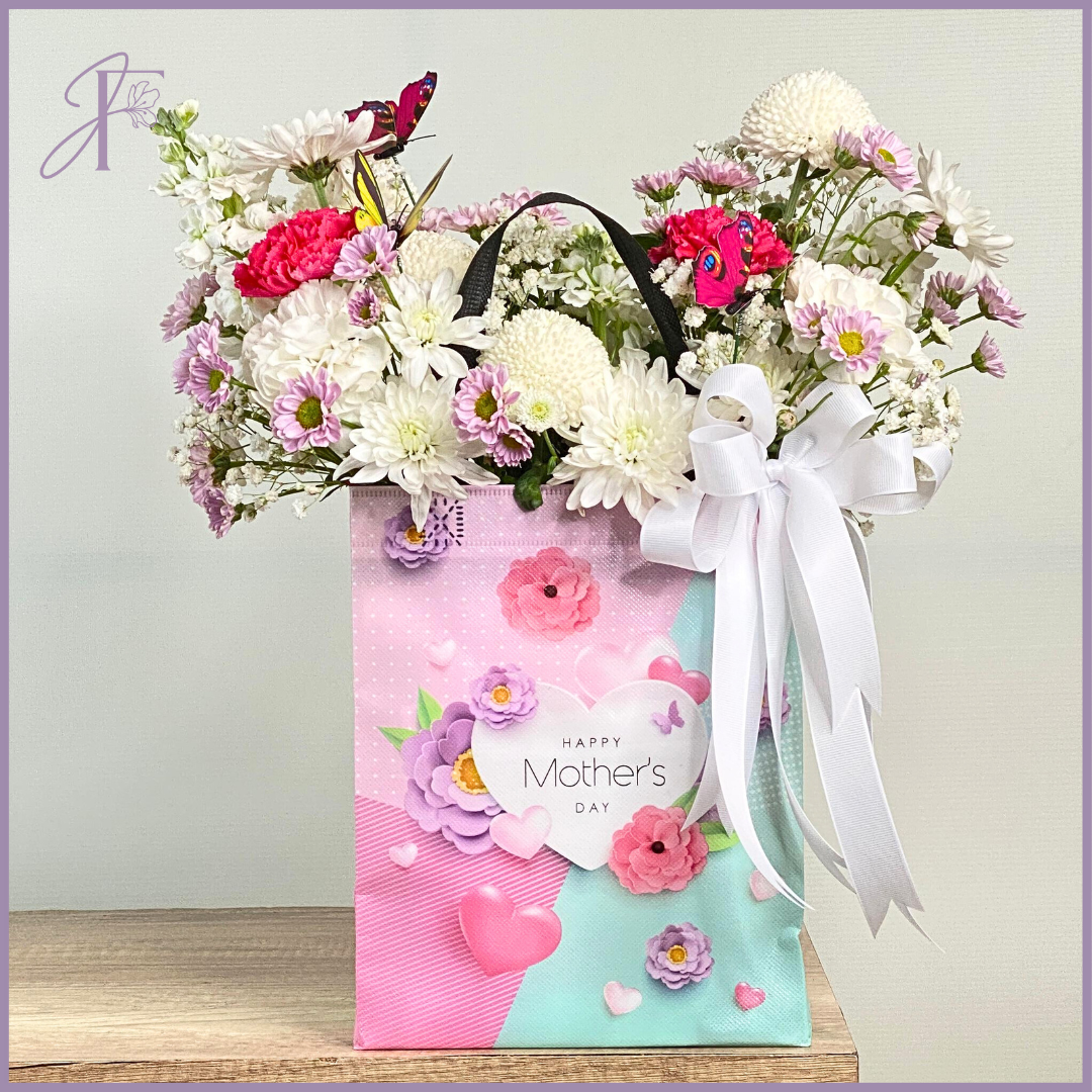 Jude's Pastel Pink Mother's Day Florals – flowers, delivered in Bahrain