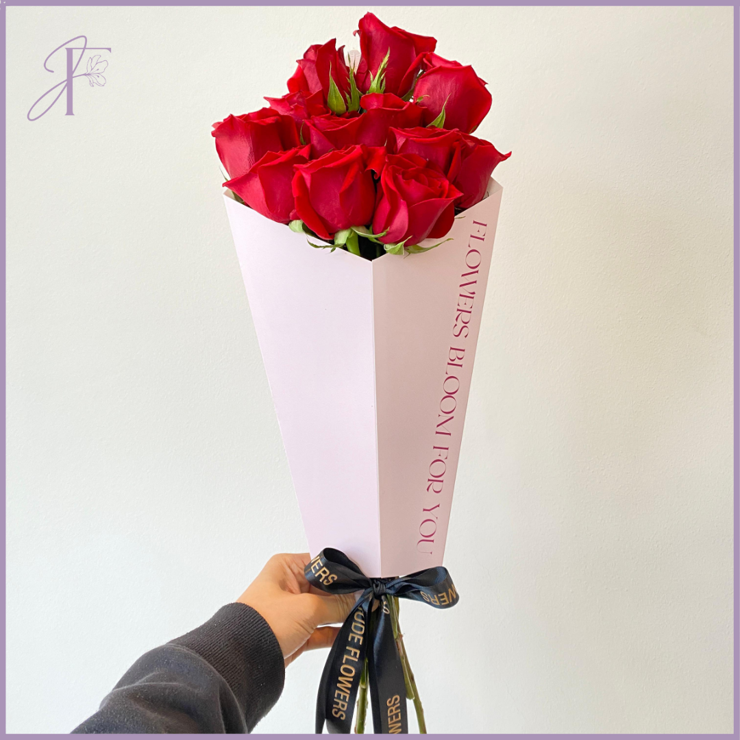 Jude's Elegant Rose Carrier