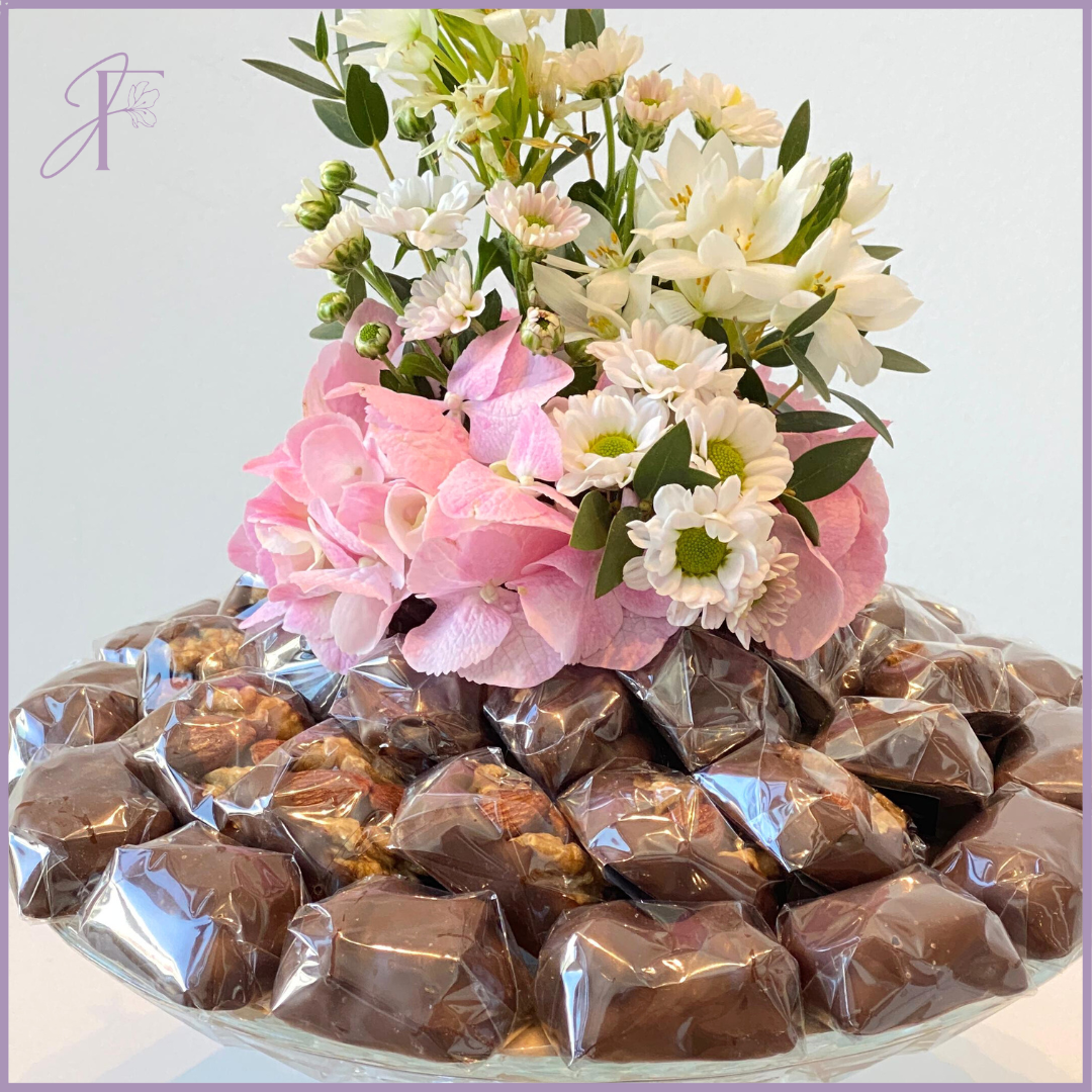 Jude's Pink Bloom & Dolcetta Stand