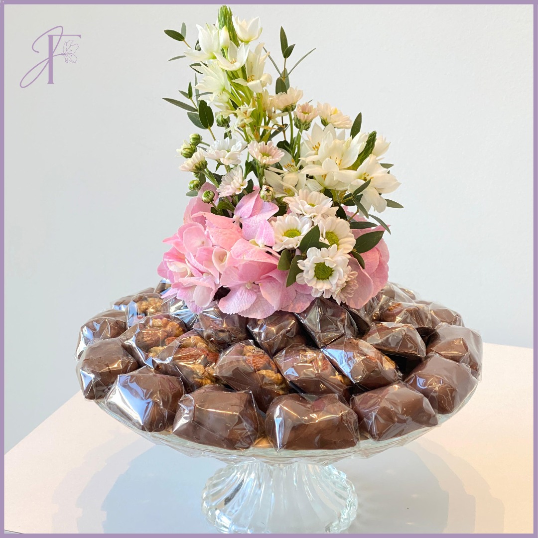Jude's Pink Bloom & Dolcetta Stand