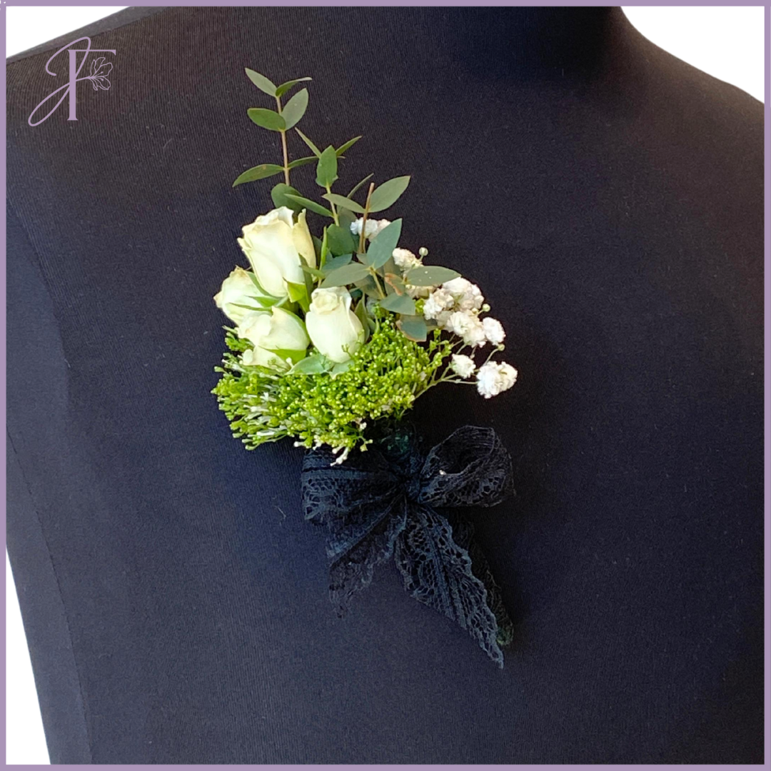 Moonlight Whisper Pin - Elegant White & Green Lapel Flower