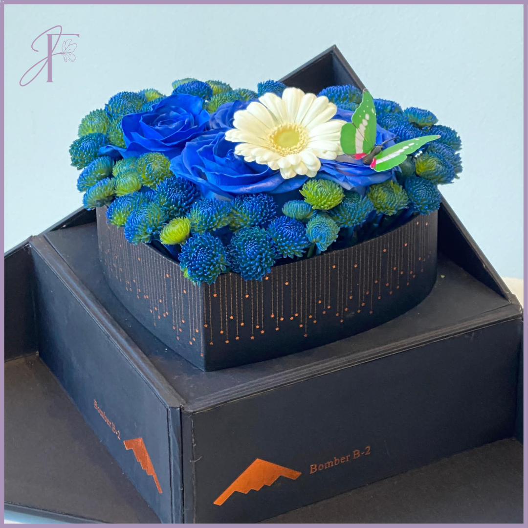 The Royal Blue Heart Gift Box for Fathers (20cm x 24cm) - Flowers & Chocolates for Father's Day