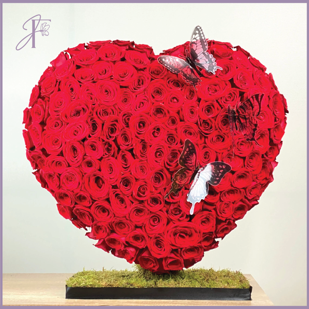 Heart’s Embrace – 200 Roses, Customizable Luxury Floral Arrangement