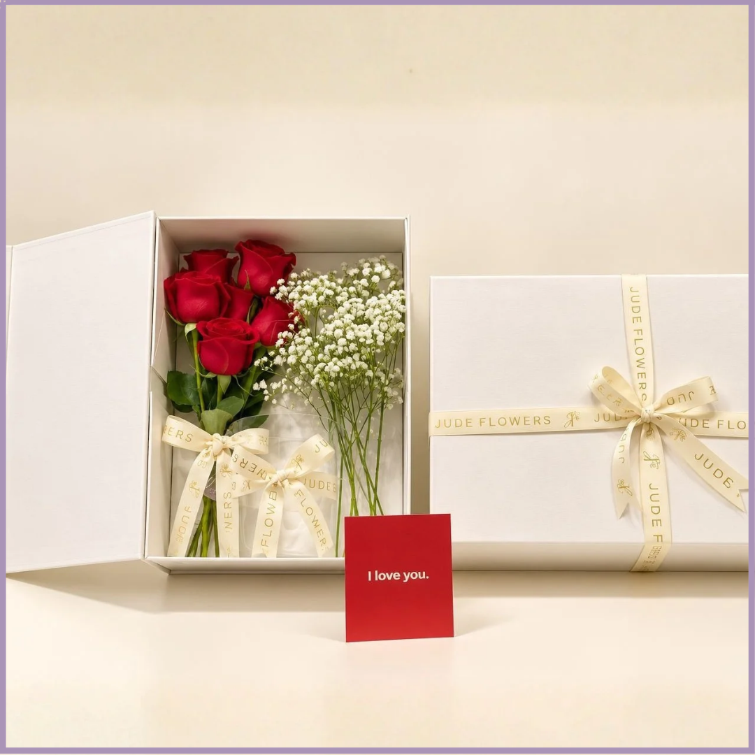 Crimson Love – Luxury Red Roses Gift Box