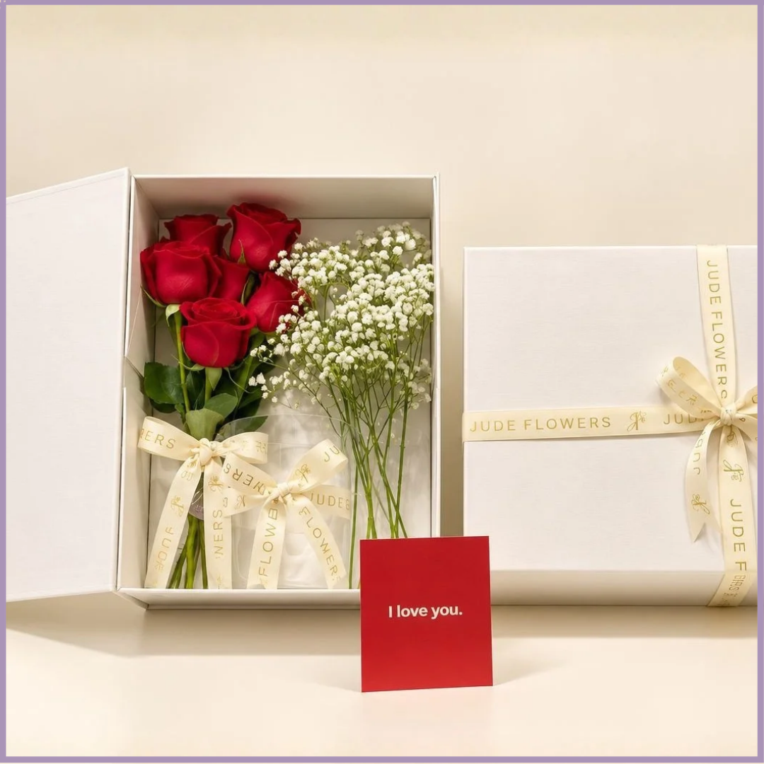 Crimson Love – Luxury Red Roses Gift Box