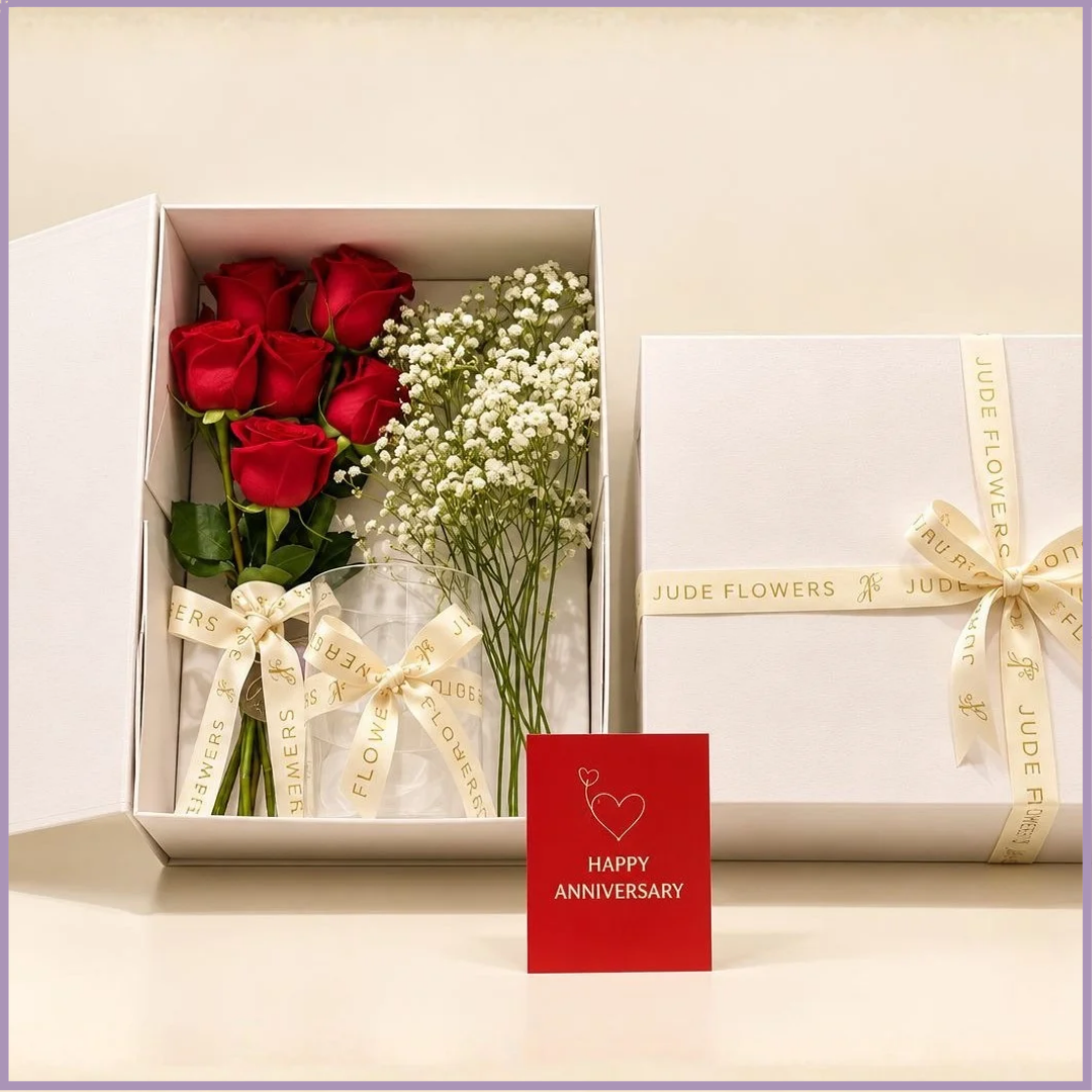 Crimson Anniversary – Luxury Red Rose Gift Box