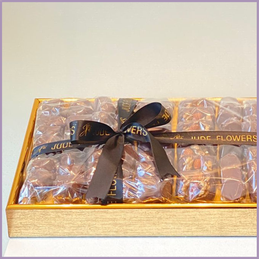 Gold Sharing Eid Mubarak Belgium Chocolate Tray