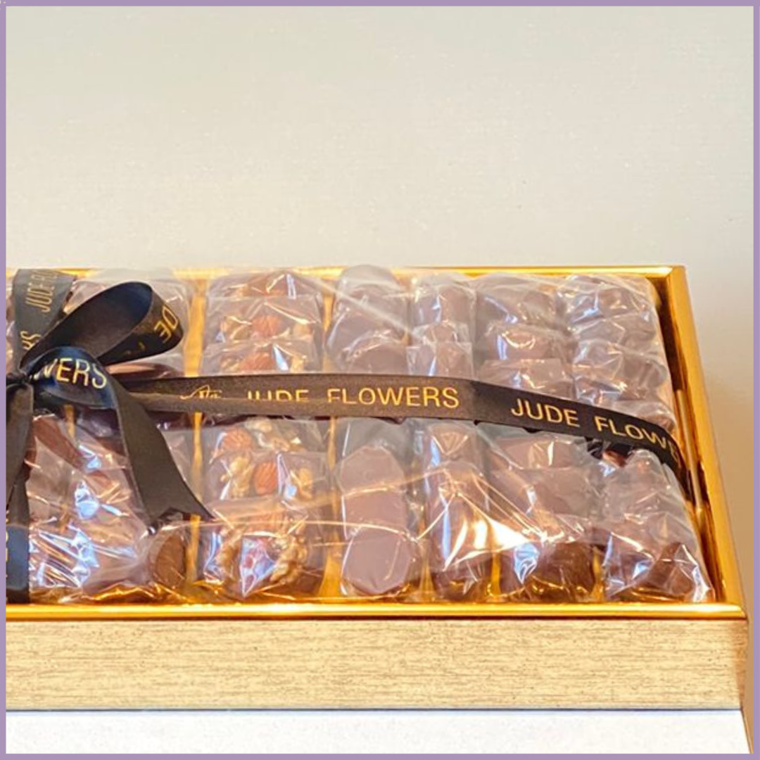 Gold Sharing Eid Mubarak Belgium Chocolate Tray