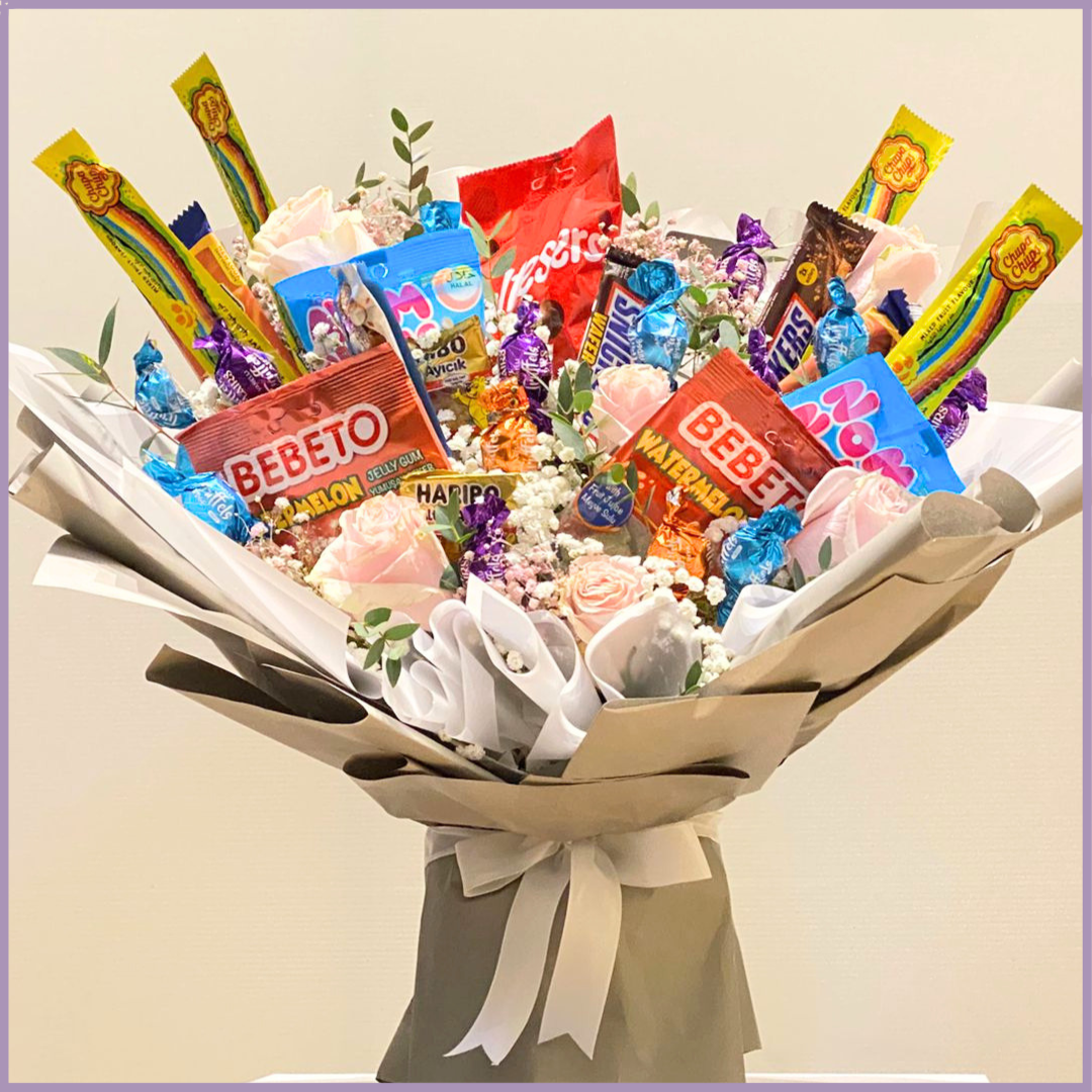 Jude’s Easter Sweet Surprise Bouquet