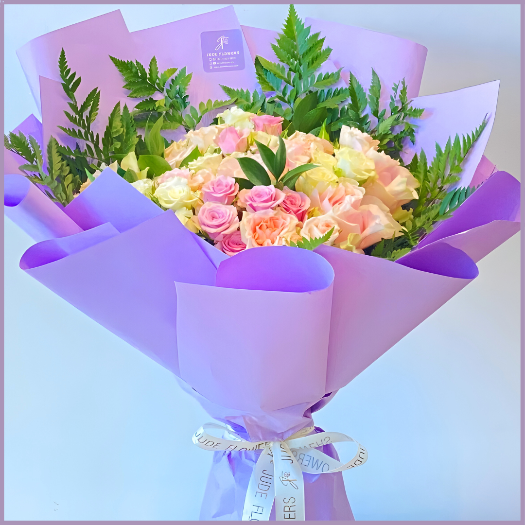 Purple Bloom Bouquet – Elegant Pink & White Roses