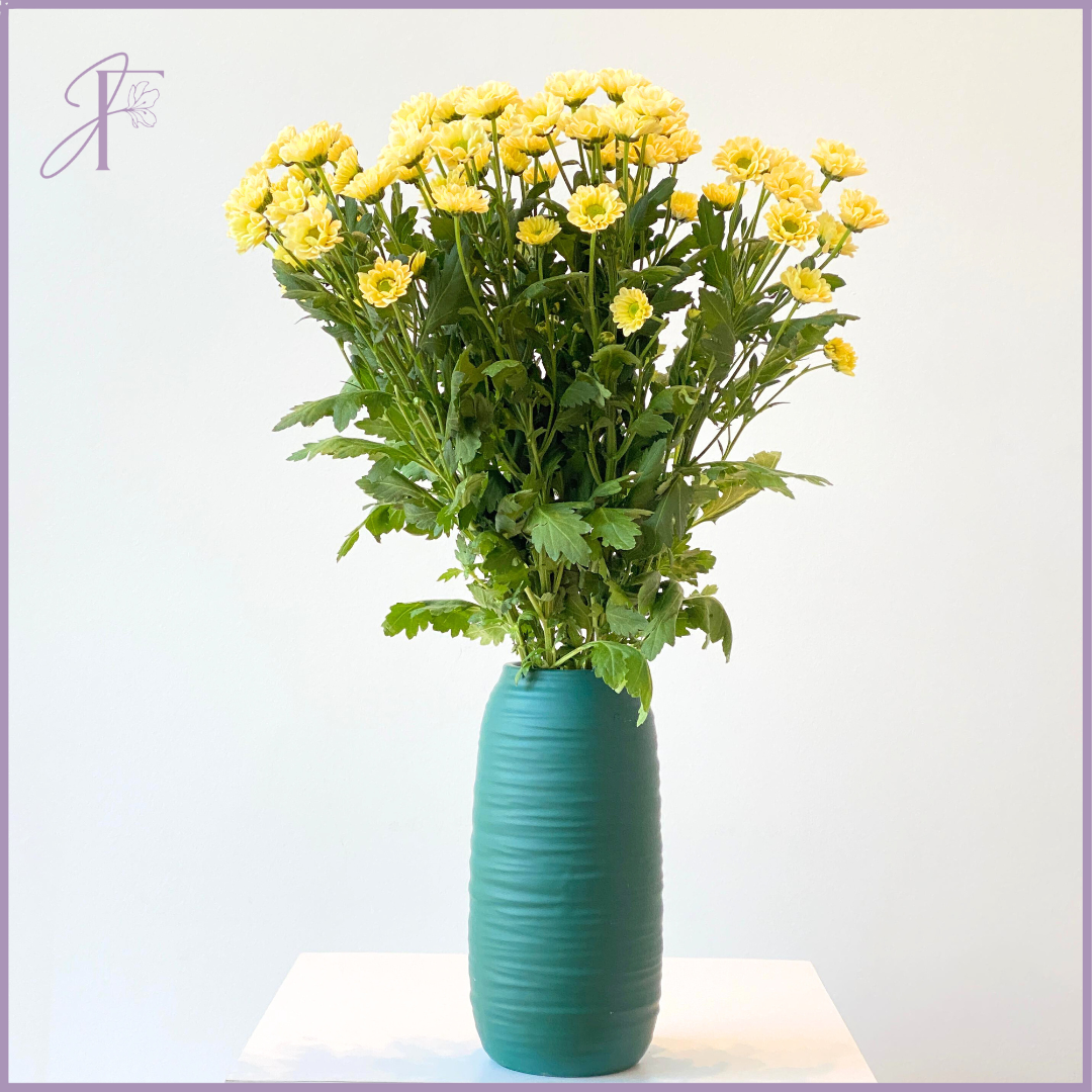 Yellow Santini Stem - Sold per stem (1) - Make your own Bouquet