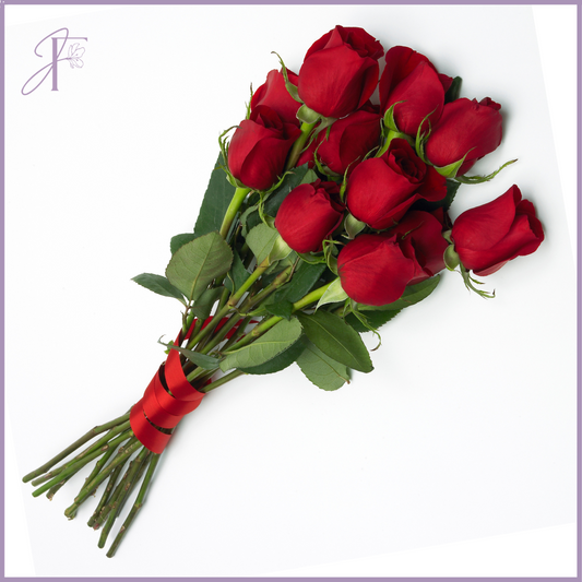 Four Weeks of Floral Bliss: 12 Roses Per Week [Floral Subscription]
